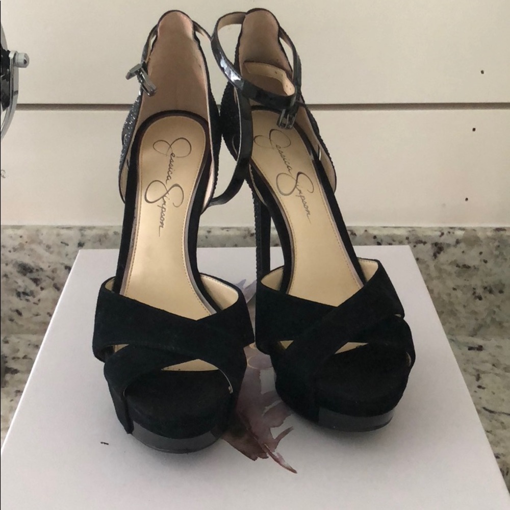 Jessica Simpson platform heels